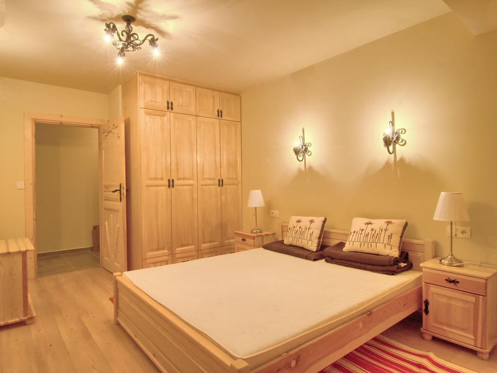 Szymoszkowa Residence Luxury Apartments كوشتيليسكا الغرفة الصورة